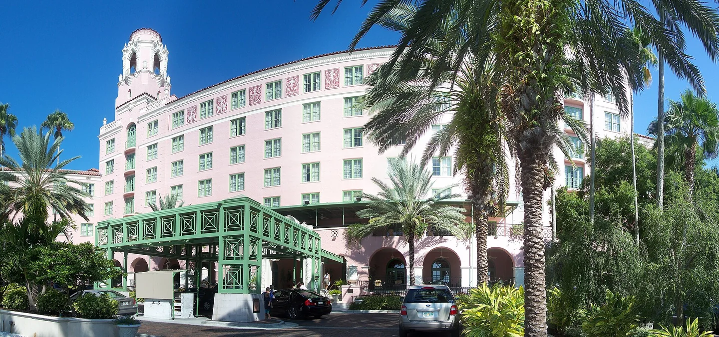 Pink façade and palm trees at St. Petersburg’s historic Vinoy Park Hotel